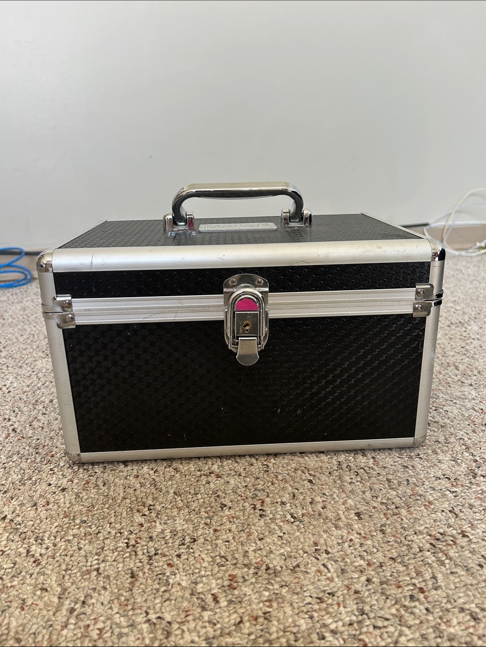 Portable Black and Silver hard Equipment Case with Handle